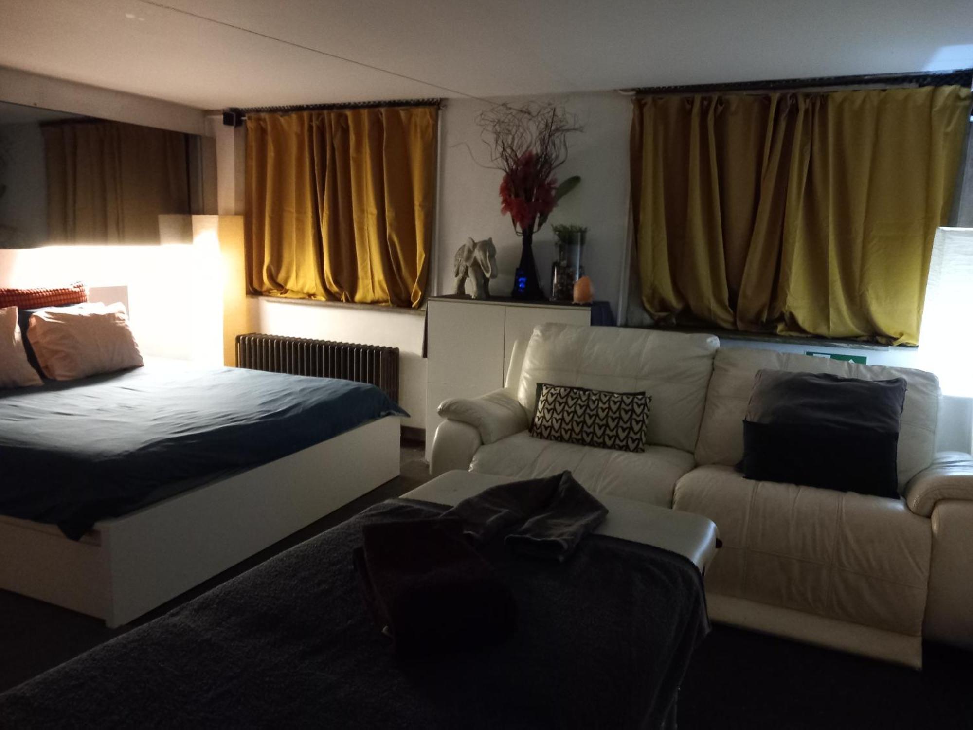 Nice And Cosy Place With Jacuzzi And Sauna To Relax In The Centre Of Αμβέρσα Εξωτερικό φωτογραφία